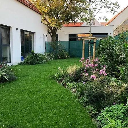 Dobra Lipa Apartment Bratislava