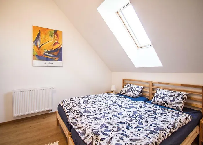 Dobra Lipa * Pozsony