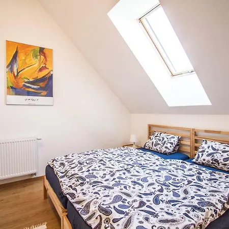 Dobra Lipa * Bratysława