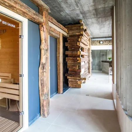 Dobra Lipa Apartment Pressburg